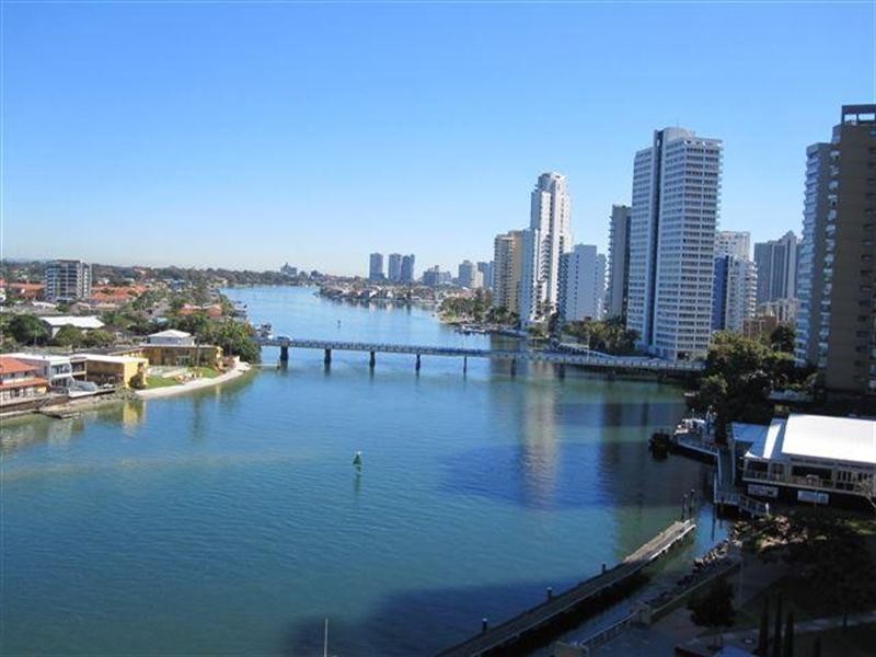 63 Cavill Avenue, Surfers Paradise QLD 4217