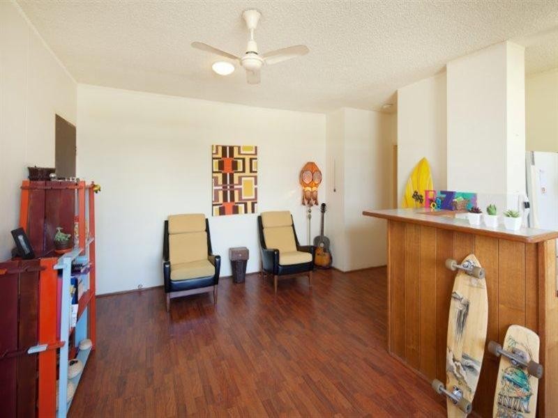 5 Monte Video. 15 Pacific Street, Main Beach QLD 4217