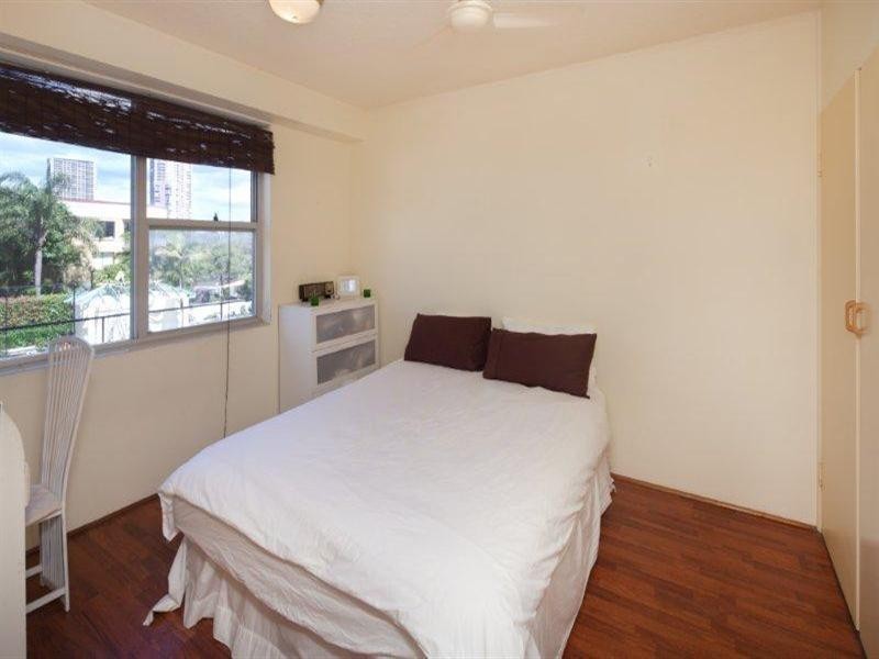 5 Monte Video. 15 Pacific Street, Main Beach QLD 4217