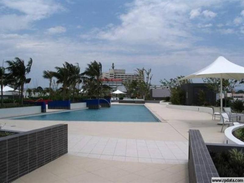 56 Scarborough Street, Southport QLD 4215