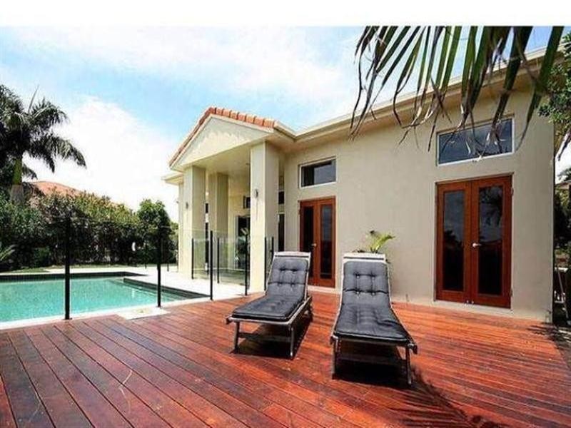 Hope Island QLD 4212