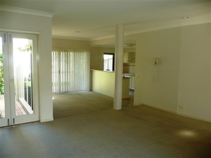 Hope Island QLD 4212