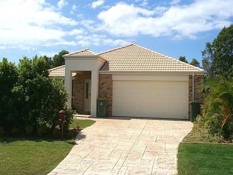 23 Hillsborough Close, Robina QLD 4226