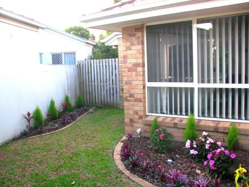 23 Hillsborough Close, Robina QLD 4226