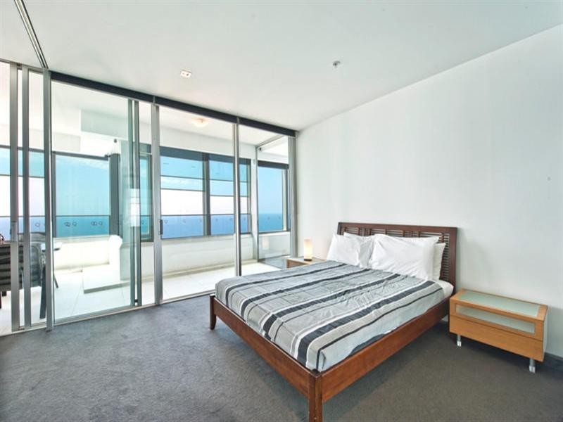 9 Hamilton Avenue, Surfers Paradise QLD 4217