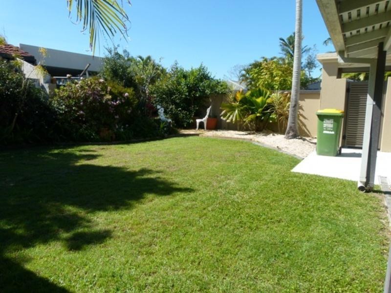 12 Mackay Close, Sorrento QLD 4217