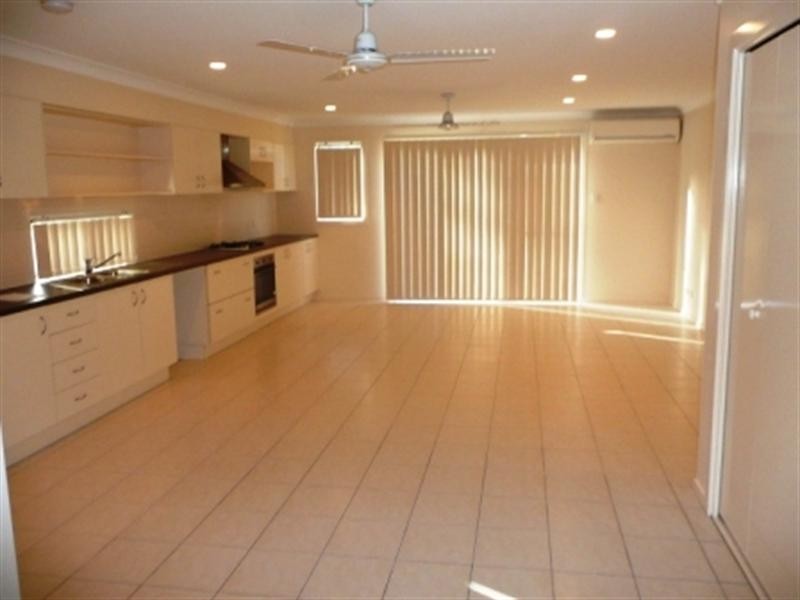 1/29 Seagreen Drive, Coomera QLD 4209