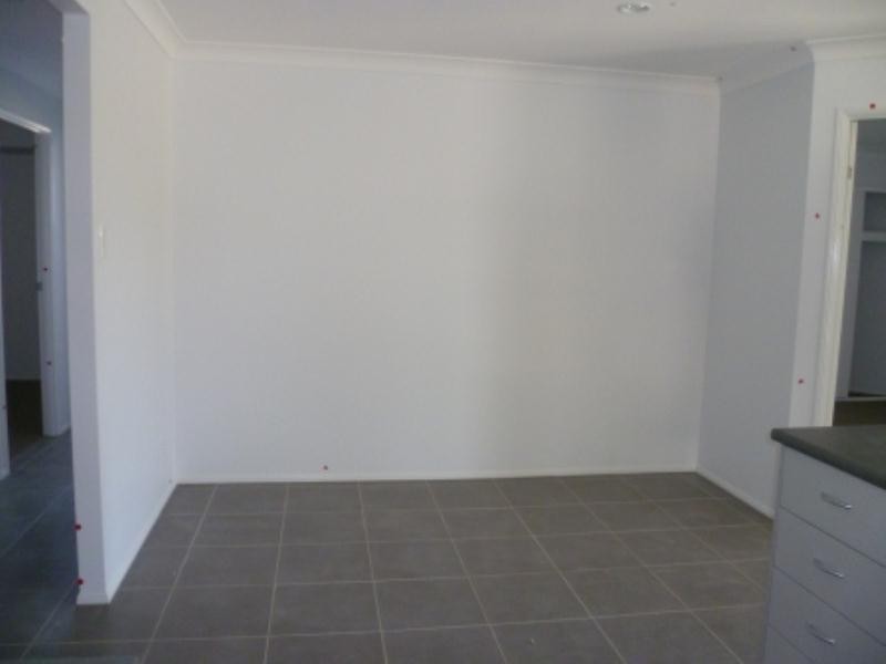 18 Statham Court, Redbank Plains QLD 4301