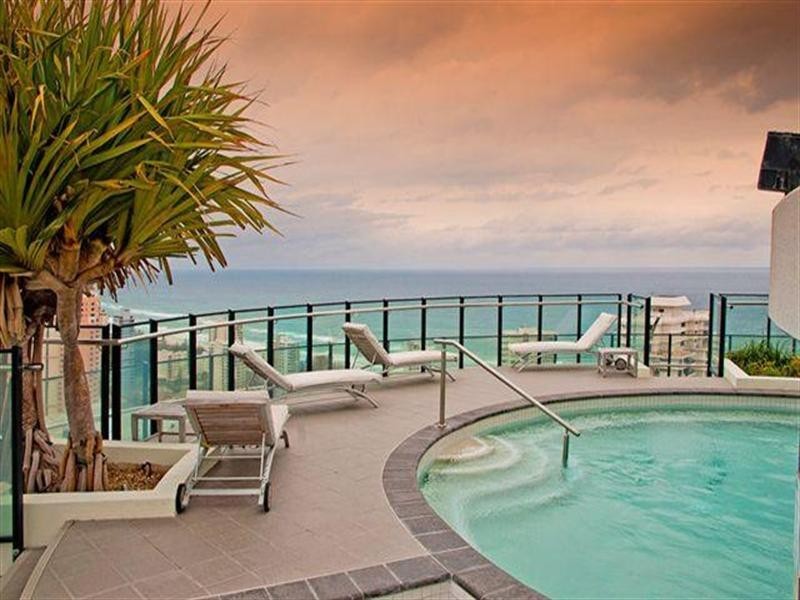 Broadbeach QLD 4218