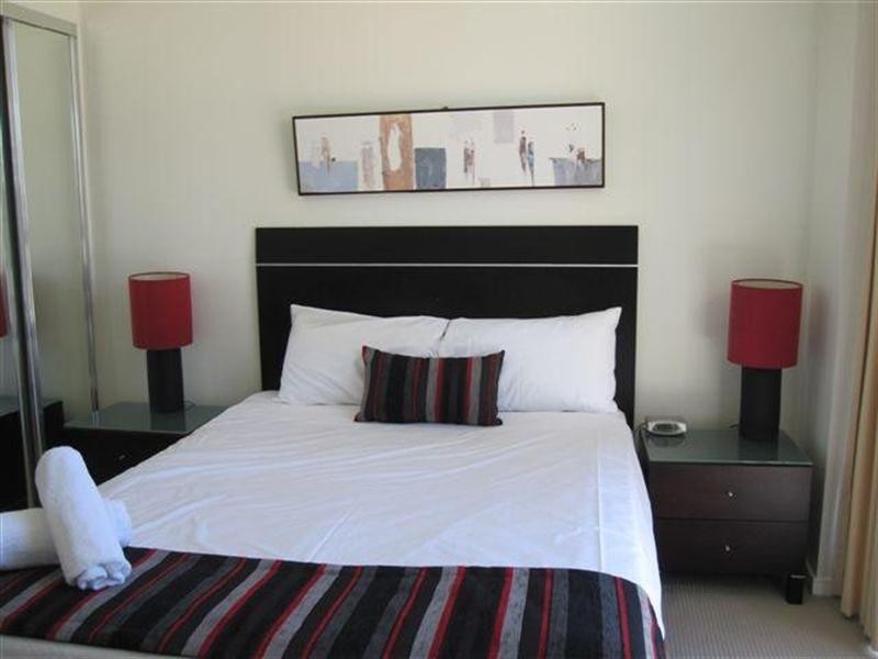 23 Ferny Avenue – Chevron Renaissance, Surfers Paradise QLD 4217