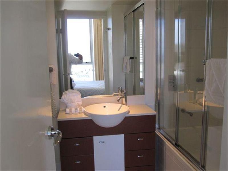 23 Ferny Avenue – Chevron Renaissance, Surfers Paradise QLD 4217