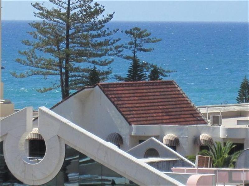 23 Ferny Avenue – Chevron Renaissance, Surfers Paradise QLD 4217