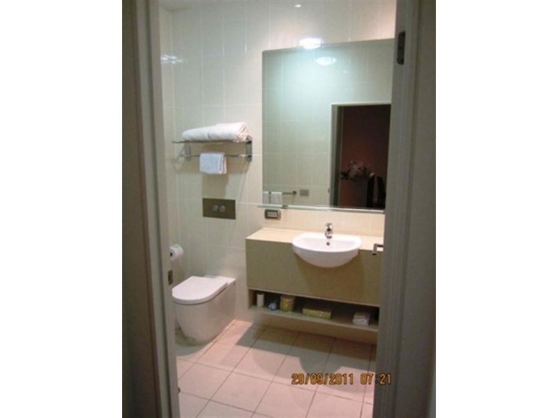 311-3018 Surfers Paradise Boulevard, Surfers Paradise QLD 4217