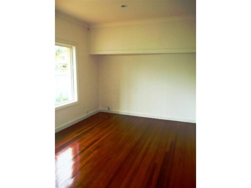 40 Old Burleigh Road, Surfers Paradise QLD 4217