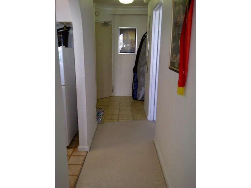 18 Hanlan Street, Surfers Paradise QLD 4217