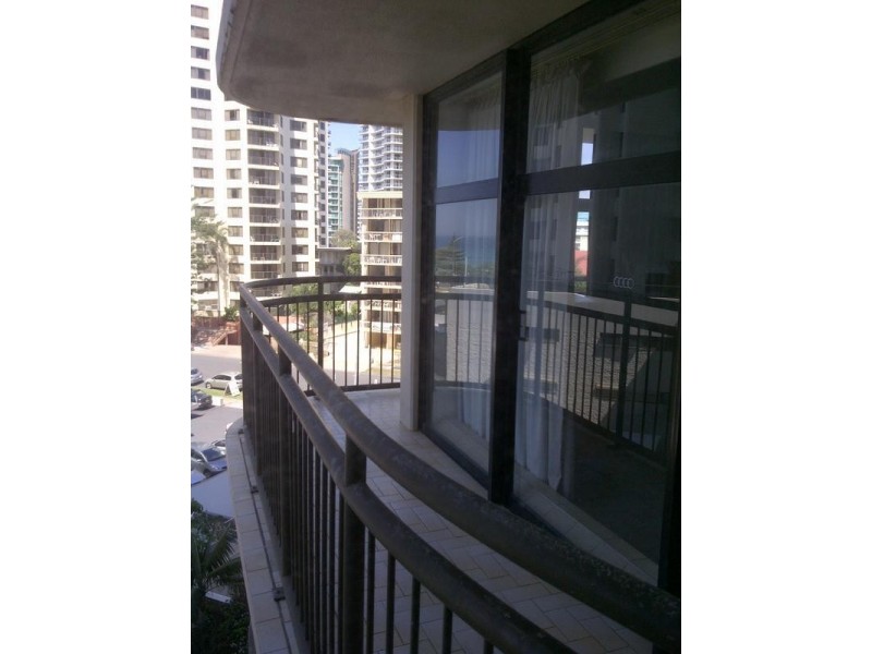 18 Hanlan Street, Surfers Paradise QLD 4217