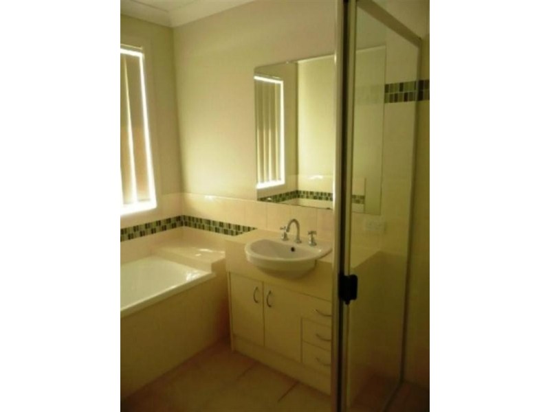 5 Gilgai Court, Redbank Plains QLD 4301