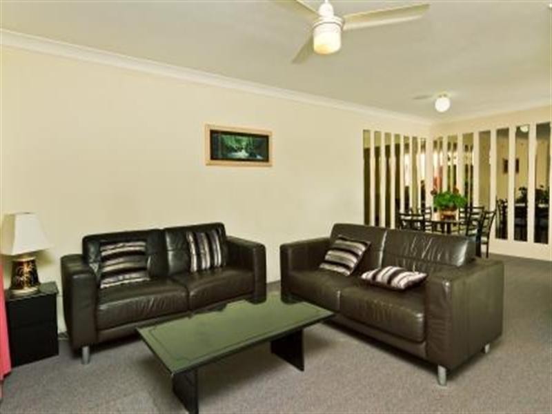 27 Peninsular Drive, Surfers Paradise QLD 4217