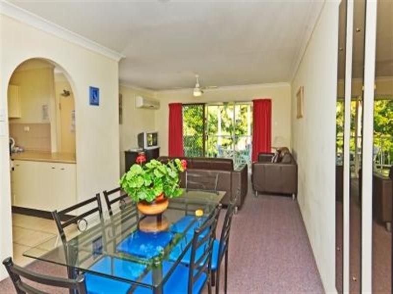 27 Peninsular Drive, Surfers Paradise QLD 4217