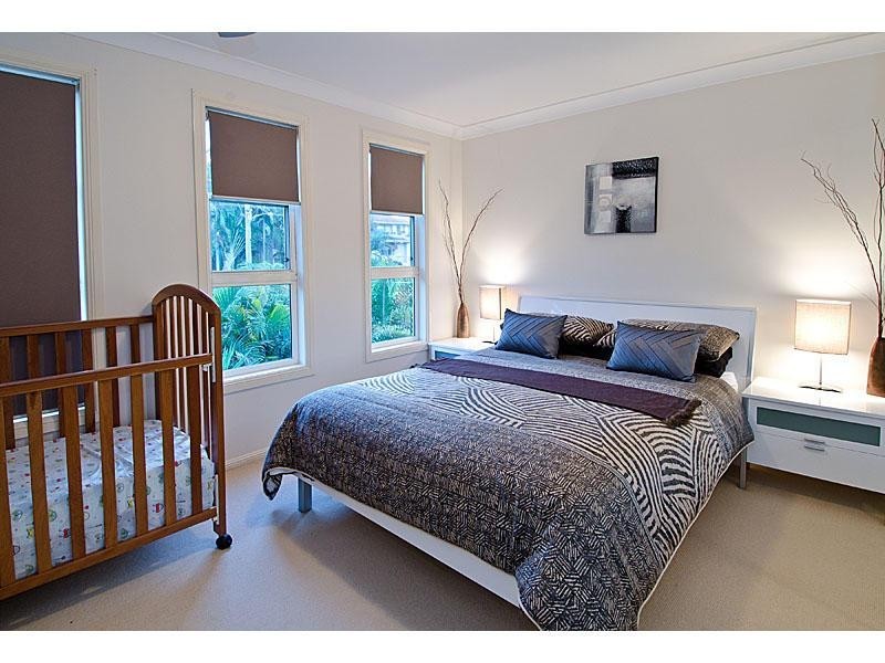 1/67 Stanhill Drive, Chevron Island QLD 4217