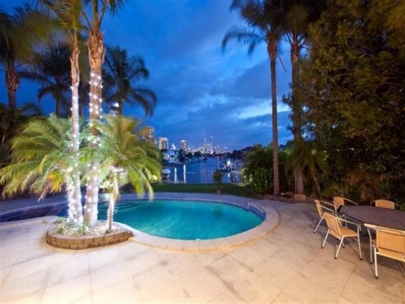 54 Commodore Drive, Surfers Paradise QLD 4217