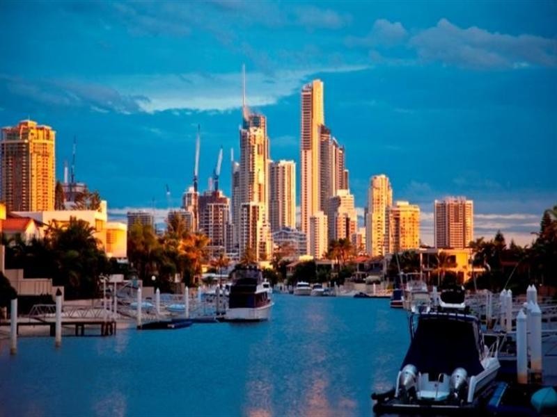 54 Commodore Drive, Surfers Paradise QLD 4217