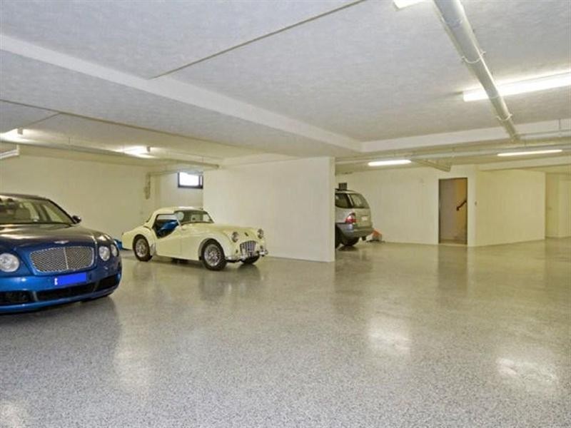 55 Knightsbridge Parade West, Sovereign Islands QLD 4216