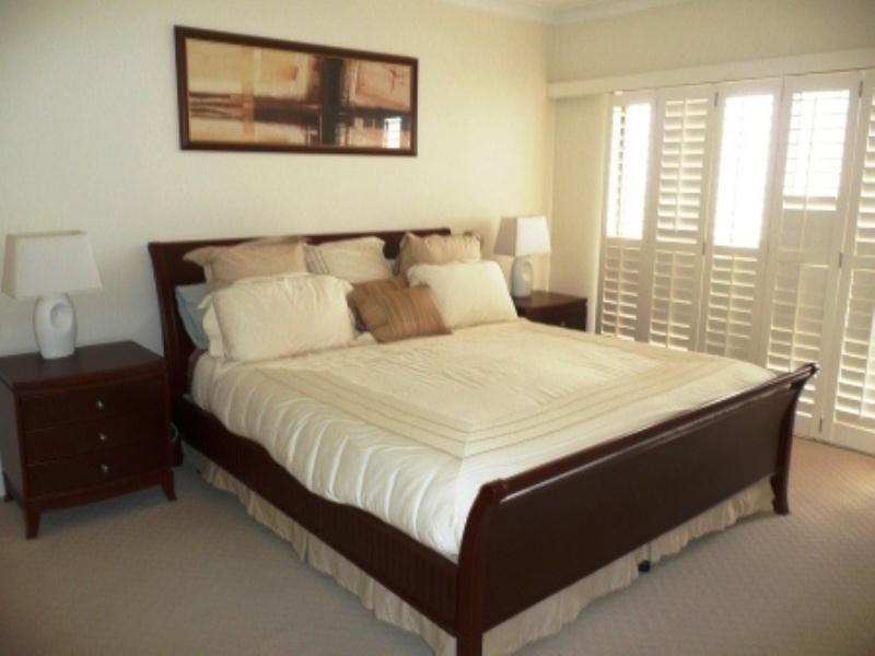 146-2 Admiralty Drive, Surfers Paradise QLD 4217