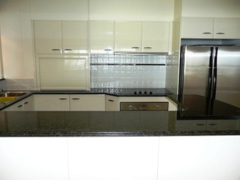 146-2 Admiralty Drive, Surfers Paradise QLD 4217