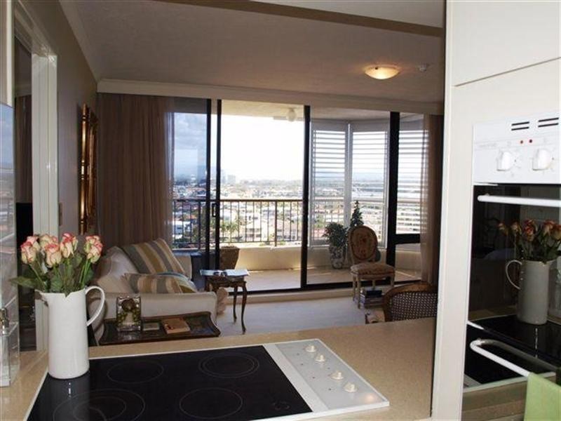 5 Admiralty Drive, Surfers Paradise QLD 4217