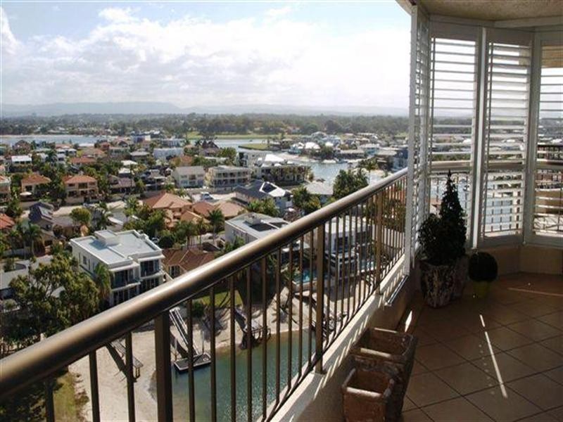 5 Admiralty Drive, Surfers Paradise QLD 4217