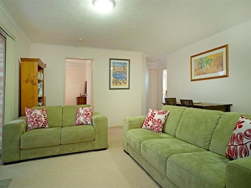 2/47 Bauer Street, Southport QLD 4215