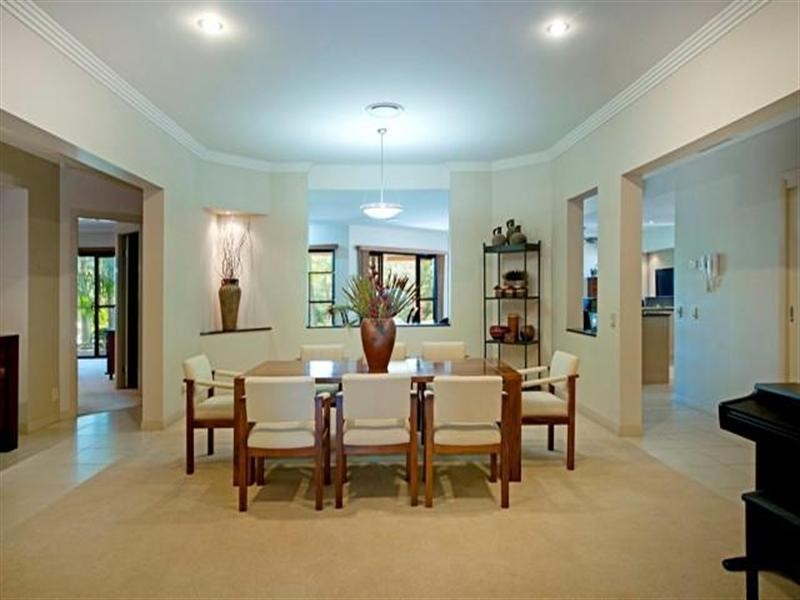 21 River Cove Place, Helensvale QLD 4212