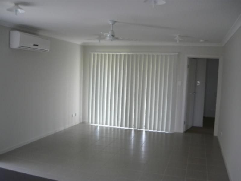 5 Ballow Crescent, Redbank Plains QLD 4301