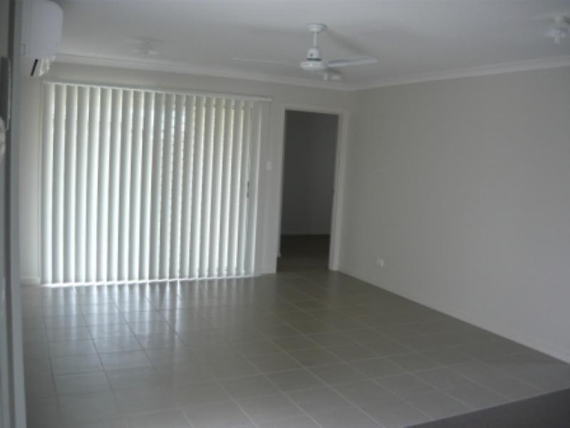 5 Ballow Crescent, Redbank Plains QLD 4301