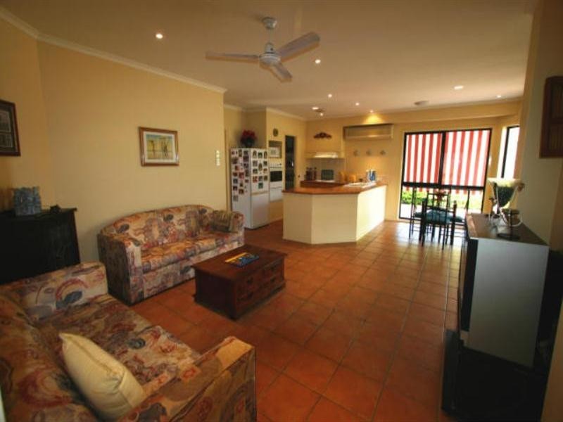 55 Audrey Avenue, Helensvale QLD 4212