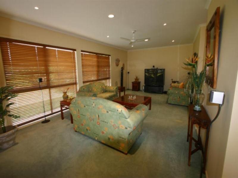 55 Audrey Avenue, Helensvale QLD 4212