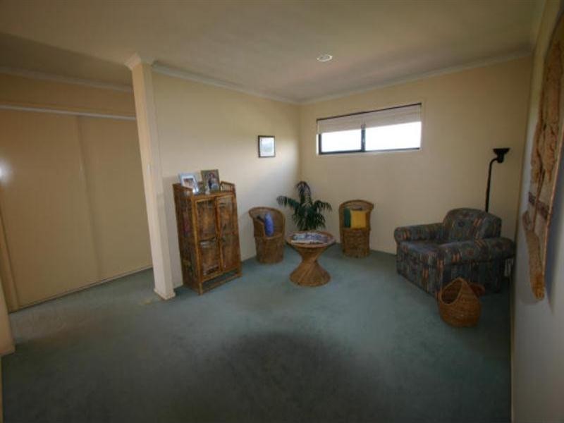 55 Audrey Avenue, Helensvale QLD 4212