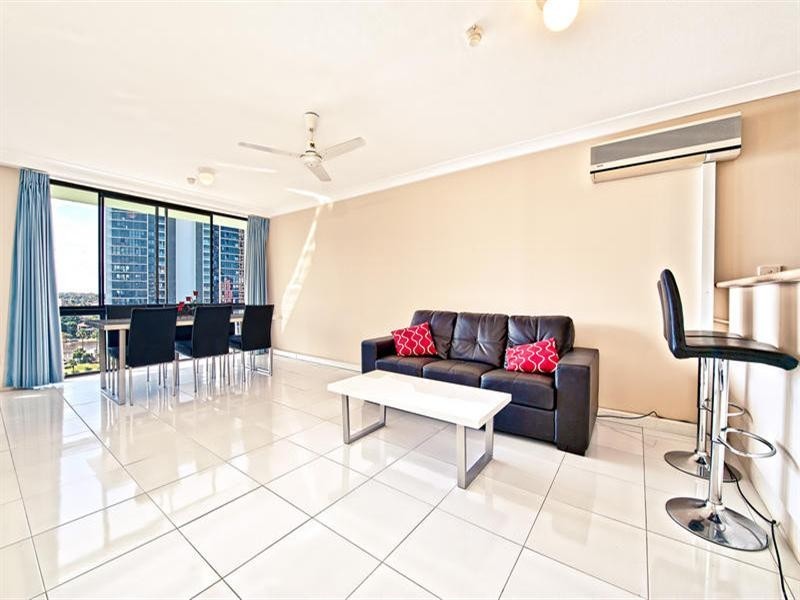 70 Remembrance Drive, Surfers Paradise QLD 4217