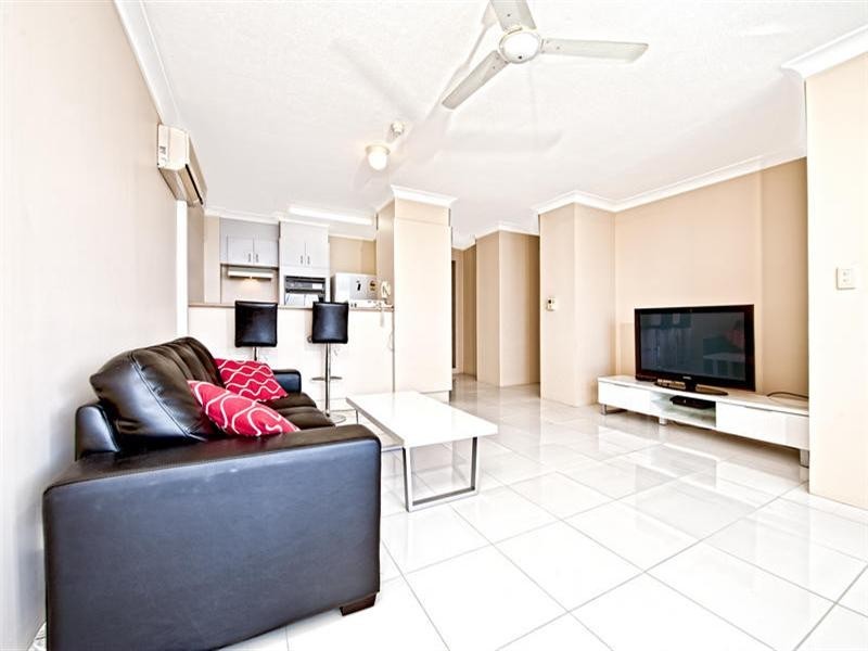 70 Remembrance Drive, Surfers Paradise QLD 4217