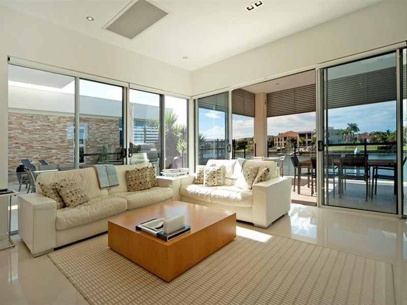 Hope Island QLD 4212