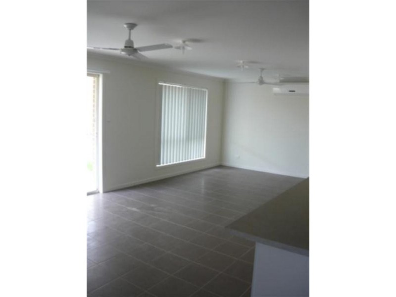 8 Ballow Crescent, Redbank Plains QLD 4301