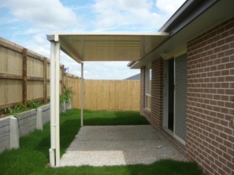 8 Ballow Crescent, Redbank Plains QLD 4301