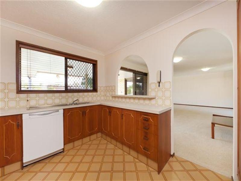 10 Midshipman Court, Surfers Paradise QLD 4217