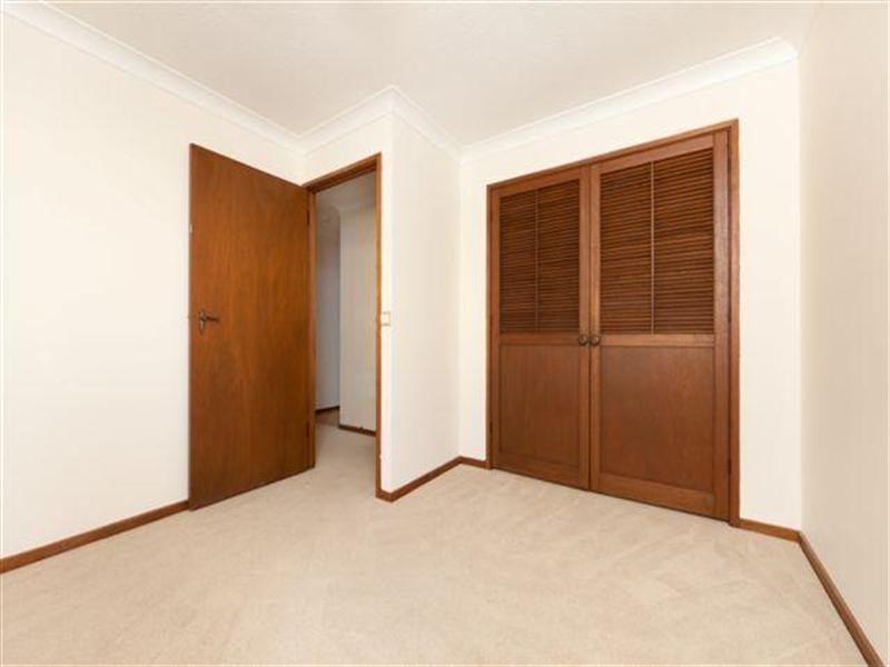 10 Midshipman Court, Surfers Paradise QLD 4217