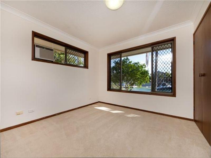 10 Midshipman Court, Surfers Paradise QLD 4217