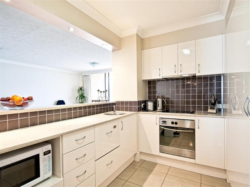 50 Old Burleigh Road, Surfers Paradise QLD 4217