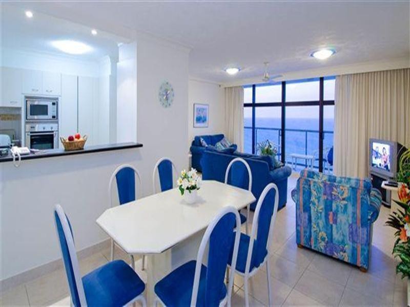 5 Clifford Street, Surfers Paradise QLD 4217