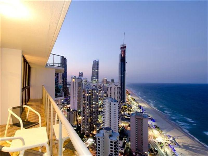 5 Clifford Street, Surfers Paradise QLD 4217