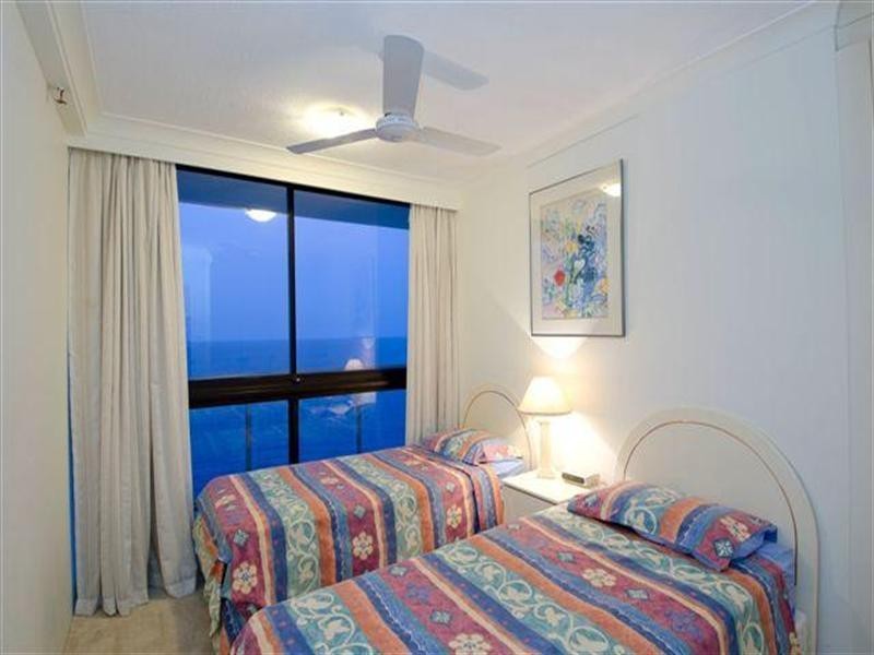 5 Clifford Street, Surfers Paradise QLD 4217